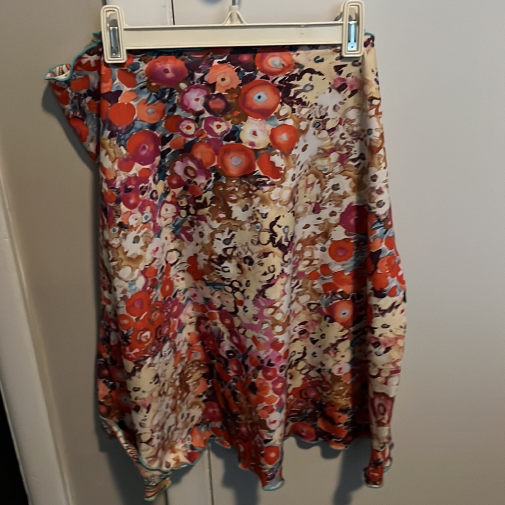Cream Floral-Print Mini Skirt with Pink and Orange Accents - Picture 7 of 8